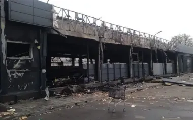 Night in Dnipropetrovsk region: Synelnykivskyi and Nikopolskyi districts under enemy attack. Five-storey building was on fire. PHOTOS