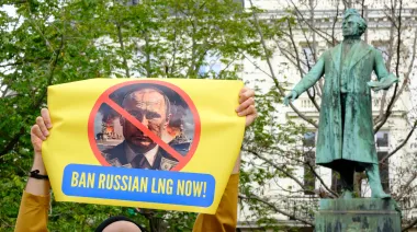Рада ЄС підтримала повну відмову від нафти і газу з РФ, дві країни – проти