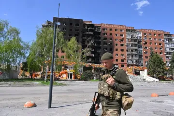 Russia inflicts terror on Ukrainian soil while Trump toys with Zelensky over giving up land
