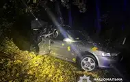На Київщині 15-річний водій з'їхав у кювет: загинув підліток, 6 травмованих