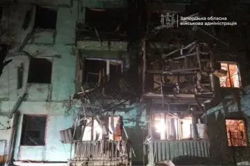Одна людина постраждала внаслідок ворожої атаки на Запоріжжя: триває ліквідація наслідків (фото)