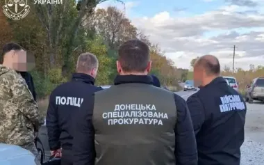 Demanded $7,000 for transfer to another military unit: in Donetsk region, major of Armed Forces of Ukraine was notified of suspicion - Prosecutor’s office. PHOTOS
