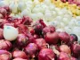 Ціни на цибулю знову почали "кусатися": що відбувається на полях