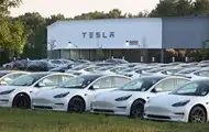 Tesla отзывает 13 тысяч авто из-за дефекта аккумулятора