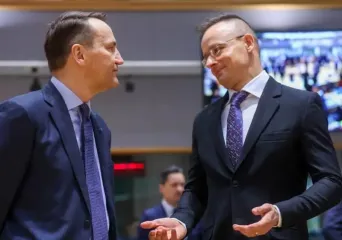 Szijjarto and Sikorsky argued over Ukraine — what happened