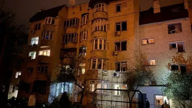 Russian drone attack injures 7 in Kyiv