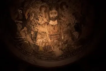 Уникальное изображение Иисуса на куске хлеба в возрасте 1300 лет озадачило ученых