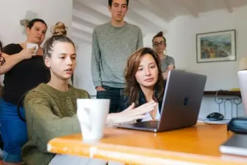 Топ професій 2025 року: які вакансії найпопулярніші серед українців