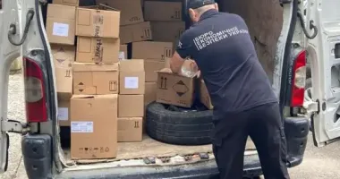 На Львівщині викрили контрабандиста, який віз телефони та парфуми на 16,6 млн грн