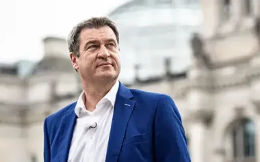 Bavarian PM calls to reduce entry of young Ukrainians to Germany