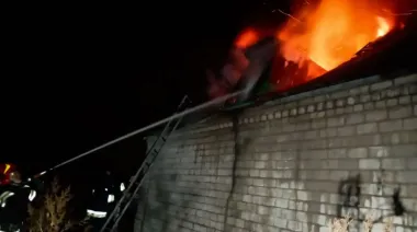 Россияне атаковали инфраструктуру в Днепропетровской области: бушевал пожар