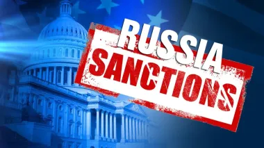 "Роснефть" и "ЛУКОЙЛ" в нокдауне, но не на коленях: как сработают нефтяные санкции Трампа