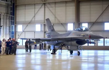 У истребителей F-16 США возникли проблемы с ремонтом в Европе: что замалчивали раньше
