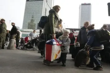Українські біженці в Польщі: що зміниться від 1 листопада