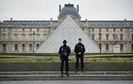Задержаны воры, ограбившие Лувр - СМИ
