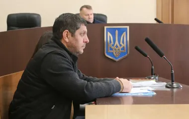 Свідка у справі детектива НАБУ запідозрили у неправдивих свідченнях: суд ухвалив рішення