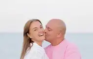 Юрий Ткач ответил на слухи о беременности жены
