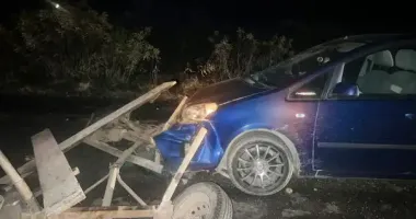 На Львівщині зіткнулись мікроавтобус та підвода: є постраждалі