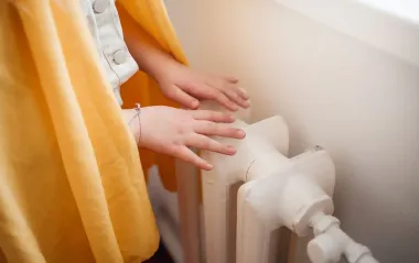 Опалювальний сезон в Україні: 13 областей уже підключають тепло до будинків