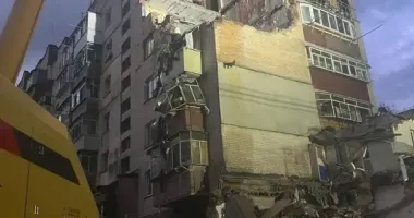 Вибух у Хмельницькому: під завалами знайдено тіла двох людей