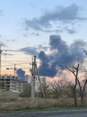 Дрони влаштували ранкову "бавовну" в Криму: уражено ТЕЦ і нафтобазу (відео)