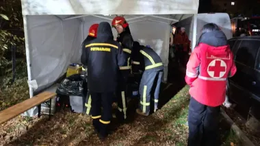 URCS opens aid point after blast in residential building in Khmelnytsky