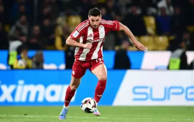 Яремчук вернулся в старт "Олимпиакоса" и оформил дубль в Кубке Греции