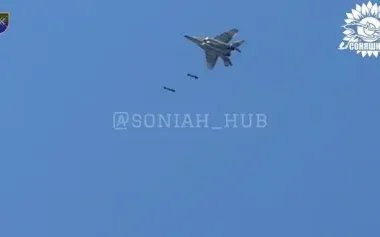 MiG-29 destroyed building with invaders in southern direction. VIDEO