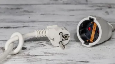 "Укрэнерго": В Украине введены аварийные отключения электроэнергии