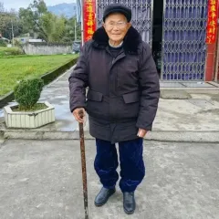 111-летний мужчина удивил своим секретом долголетия — фото