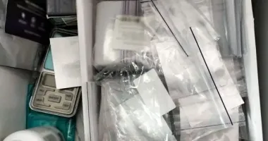 Подружжя з Житомирщини попалося на наркоторгівлі: їм загрожує до 12 років