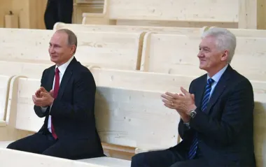 "Лукойл" продает свои международные активы компании олигарха из окружения Путина