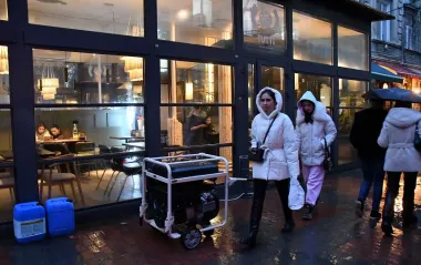 "Укренерго" повернуло графіки погодинних відключень: триватимуть до 22:00