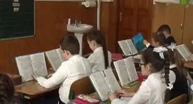 Скарги на поведінку дітей у школі: мережа обурилася ставленням мами школярки