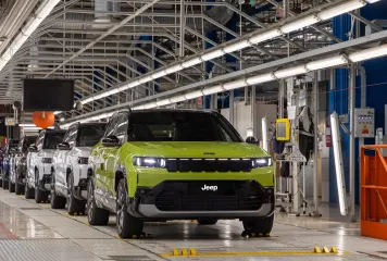 Новый Jeep Compass поступил в производство и выходит на рынок: цена и подробности (фото)