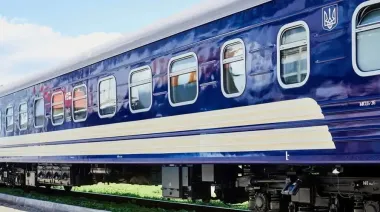 Russians attack Ukrainian railway again: rolling stock damaged, train delayed