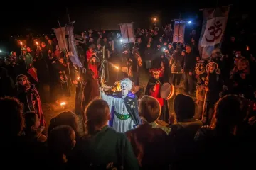 Без черного кота и тыквы: настоящая ведьма рассказала, как празднует Хэллоуин