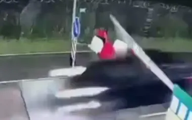 Mobilized lawyer breaks through border in Zakarpattia and flees to Hungary, injuring border guard. VIDEO