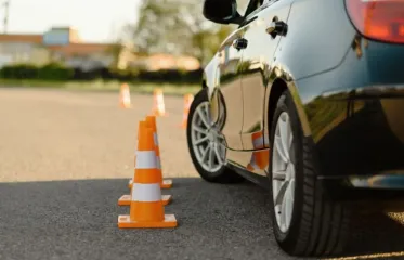 В Украине более 70 автошкол лишились лицензий: детали