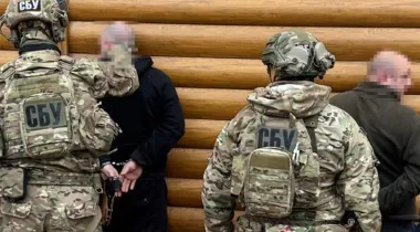 Корректировали атаки РФ по Днепру — правоохранители задержали двух агентов ФСБ