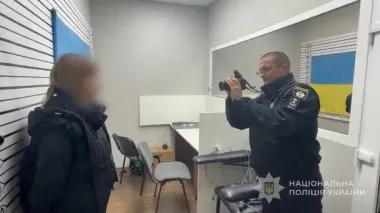 Женщина заказала нападение на бывшего, а полиция выполнила ее "просьбу": как все случилось