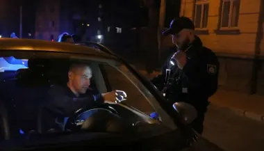 В Киеве обсуждают запуск такси ночью: военные против сокращения комендантского часа, — СМИ