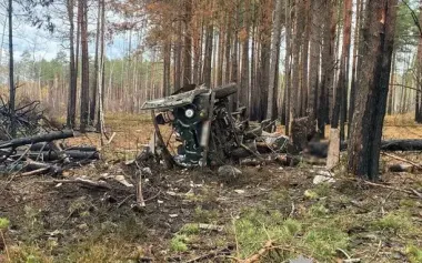 Two vehicles hit mines in Zhytomyr border area: dead and wounded reported. PHOTOS