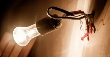 Отключения света 1 ноября: украинцев предупредили об ограничениях - какие графики