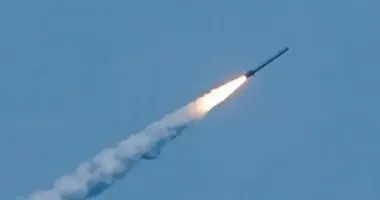 Россияне атаковали Николаев баллистикой: есть пострадавшие