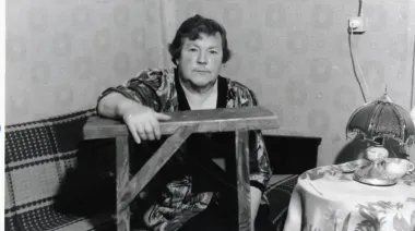 Women and motherhood in the shadow of war crimes