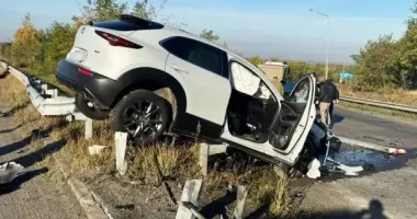 Легковик врізався у відбійник: на Рівненщині внаслідок ДТП постраждали двоє киянок