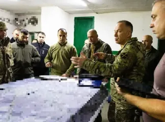 Буданов тоже там: Сырский побывал на Покровском направлении и опроверг окружение города