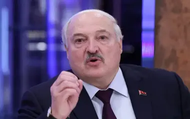 "Перекидали цигарки". Лукашенко цинічно звинуватив Литву у провокаціях з метеозондами