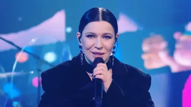 Убрала упоминание об Украине: певица Елка изменила текст своей песни "Прованс" (видео)